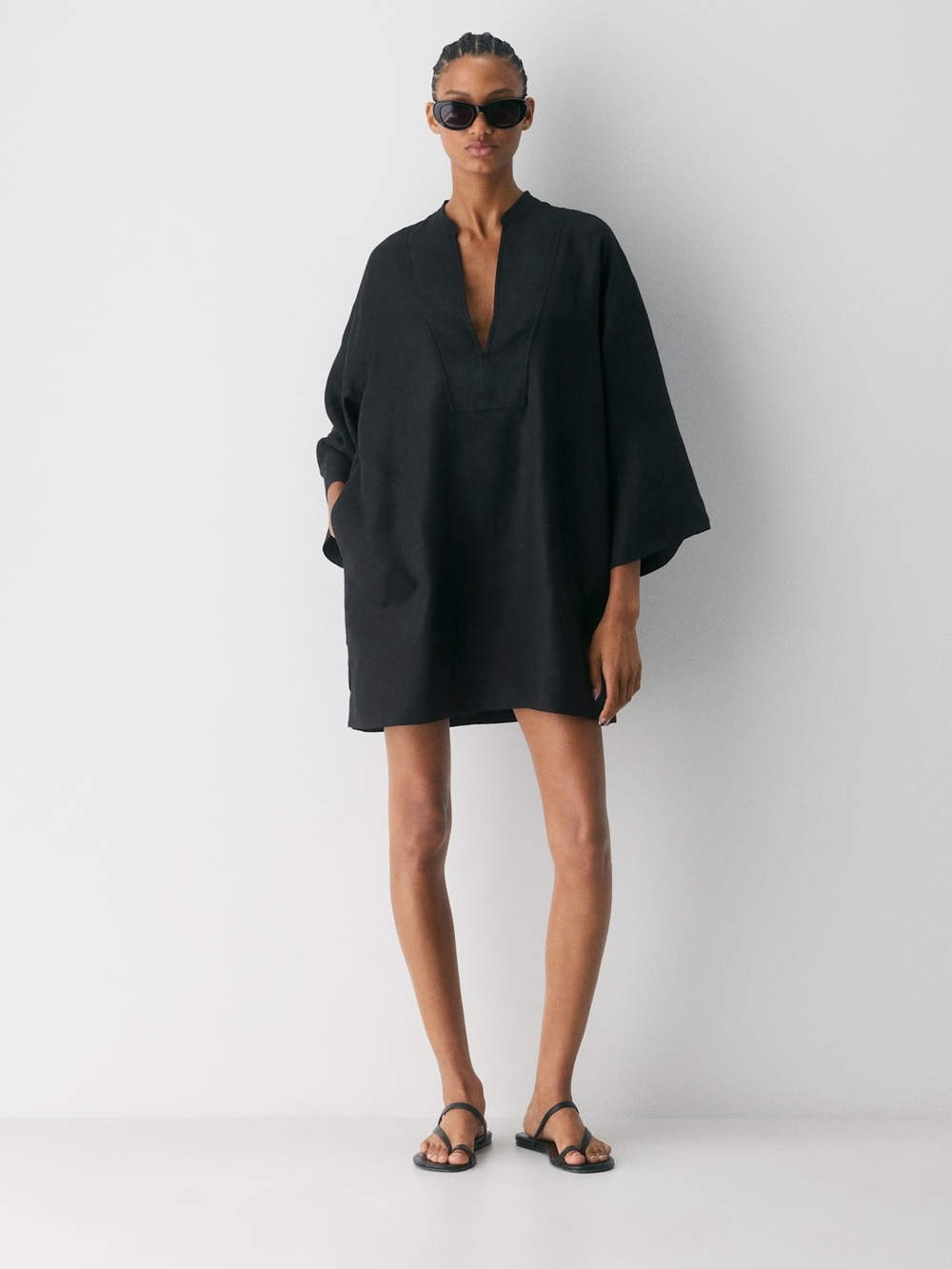 Aritzia Black Relaxed Linen Tunic Dress